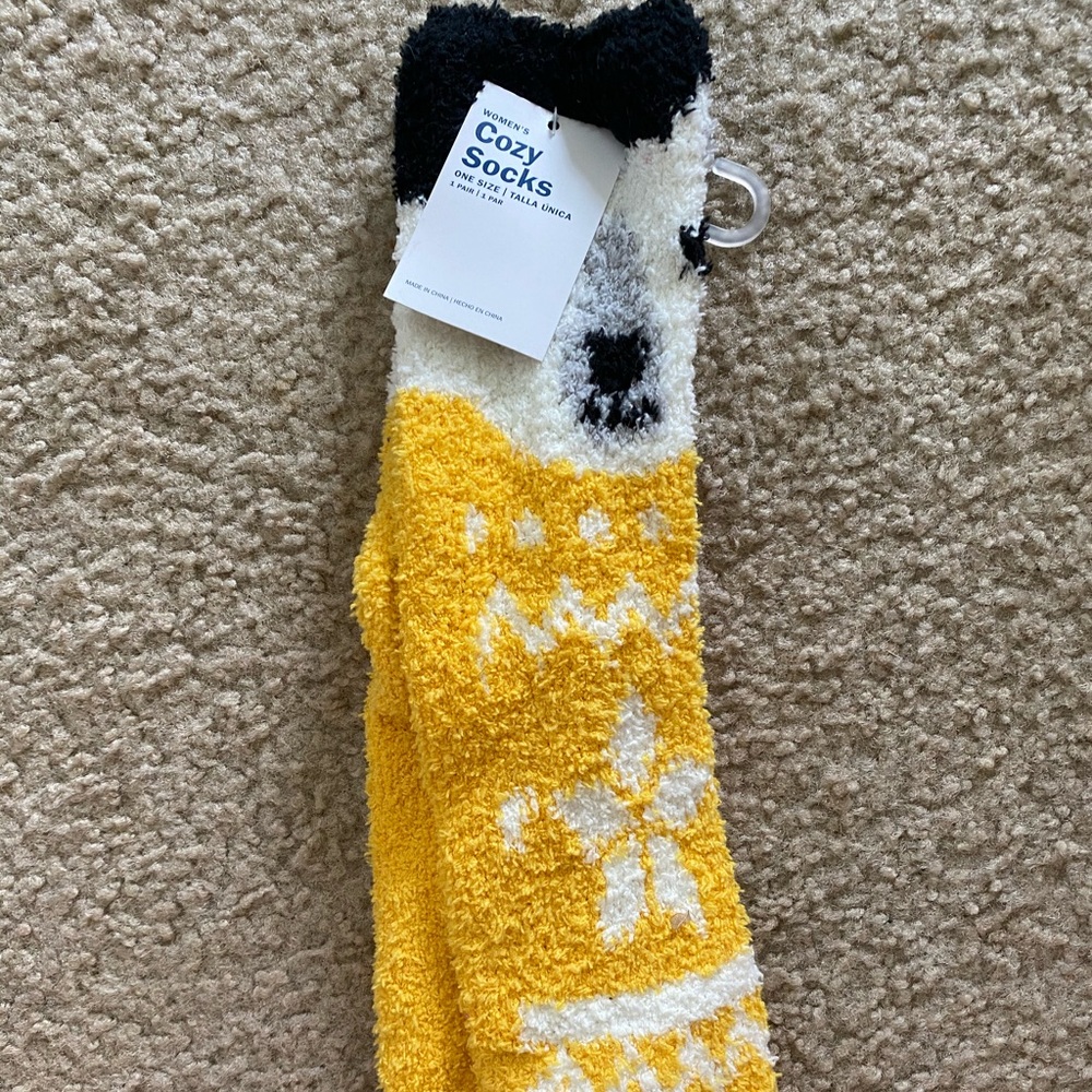 New old navy women’s cozy socks